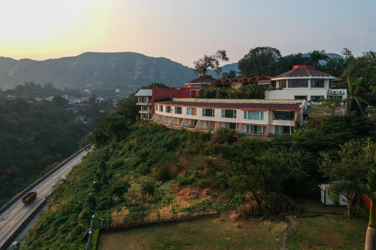 The Dukes Retreat Khandala Lonavala Exterior foto